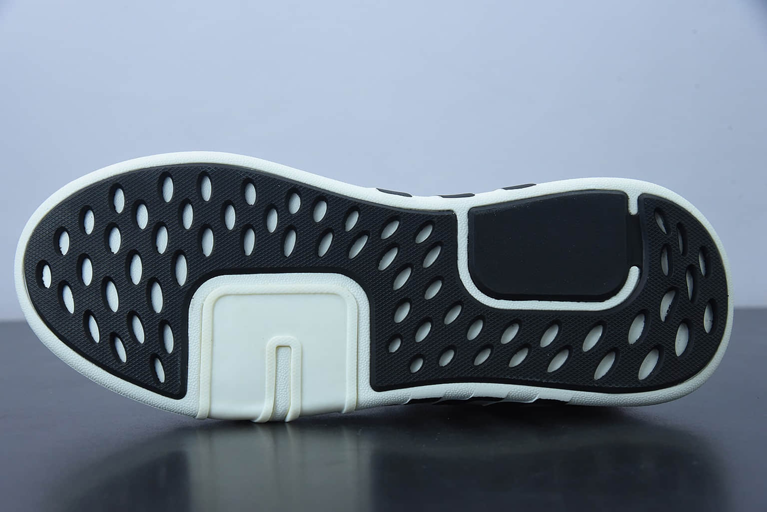 阿迪达斯Adidas EQT BASK ADV支撑者系列黑银红透气轻便复古慢跑鞋纯原版本 货号：EE5024