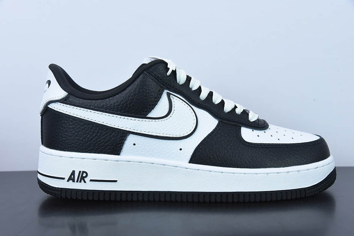 耐克Nike Air Force 1'07 LowBlackWhitePanda黑白熊猫小四钩空军一号低帮休闲板鞋纯原版本 货号：DX3115-100