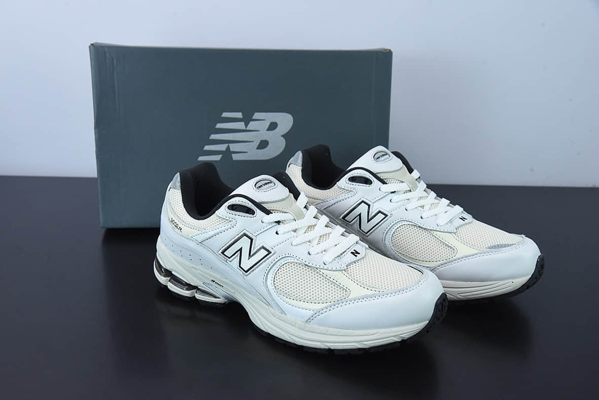 新百伦New Balance ML2002R系列皮革白奶白黑复古老爹风休闲运动慢跑鞋纯原版本 货号：ML2002RQ