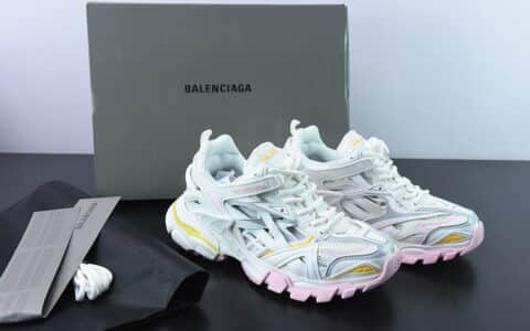 巴黎世家Balenciaga 巴黎世家4.0白粉黄户外老爹鞋纯原版本 货号：568615W3AE27745