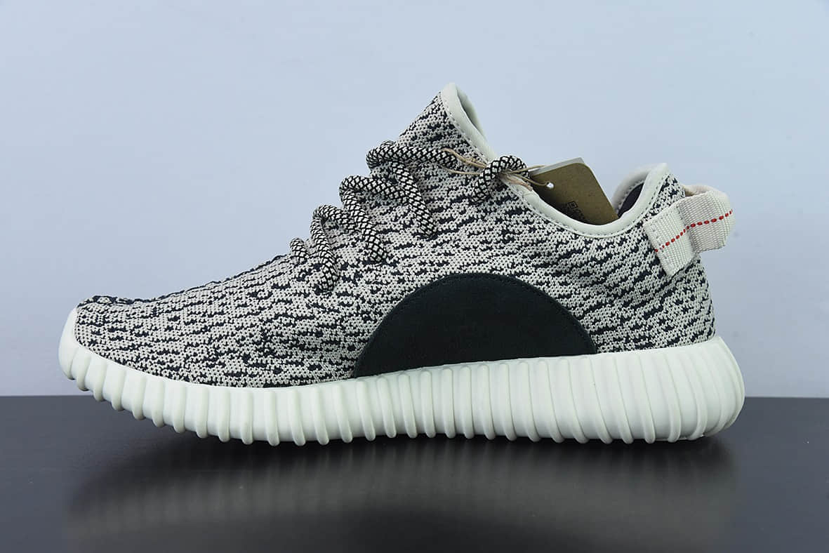 阿迪达斯Adidas Yeezy Boost 350 Boost OGTurtle Dove350初代白黑灰原色百搭轻便休闲运动慢跑鞋纯原版本 货号：AQ4832