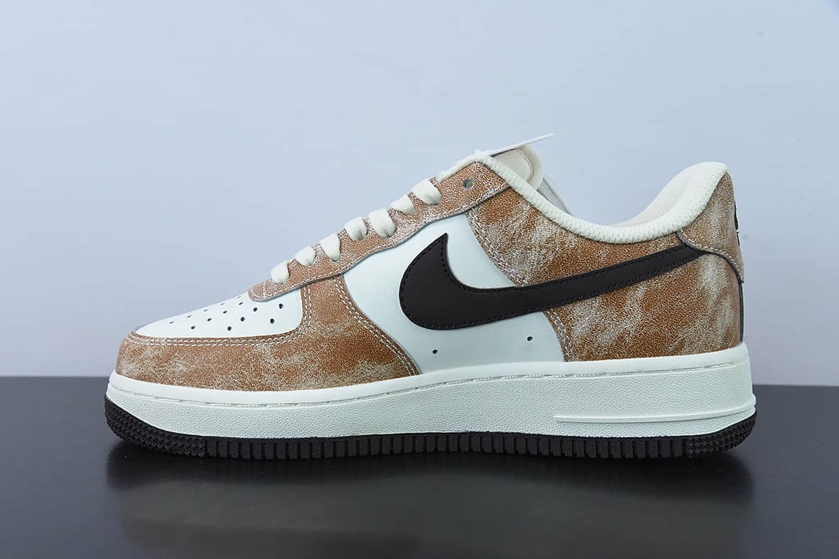 耐克Nike By You Air Force 1'07 Low Retro SP火星岩石空军一号低帮经典板鞋纯原版本 货号：BX5815-536