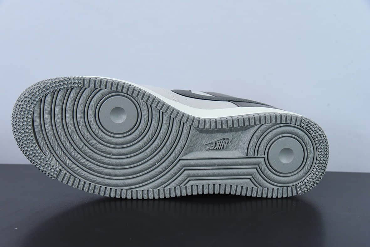 耐克Nike Air Force 1’07 Low QSGreyDark GreyOrange帆布浅灰深灰橙空军一号经典低帮百搭休闲运动板鞋纯原版本 货号：DG2296-016