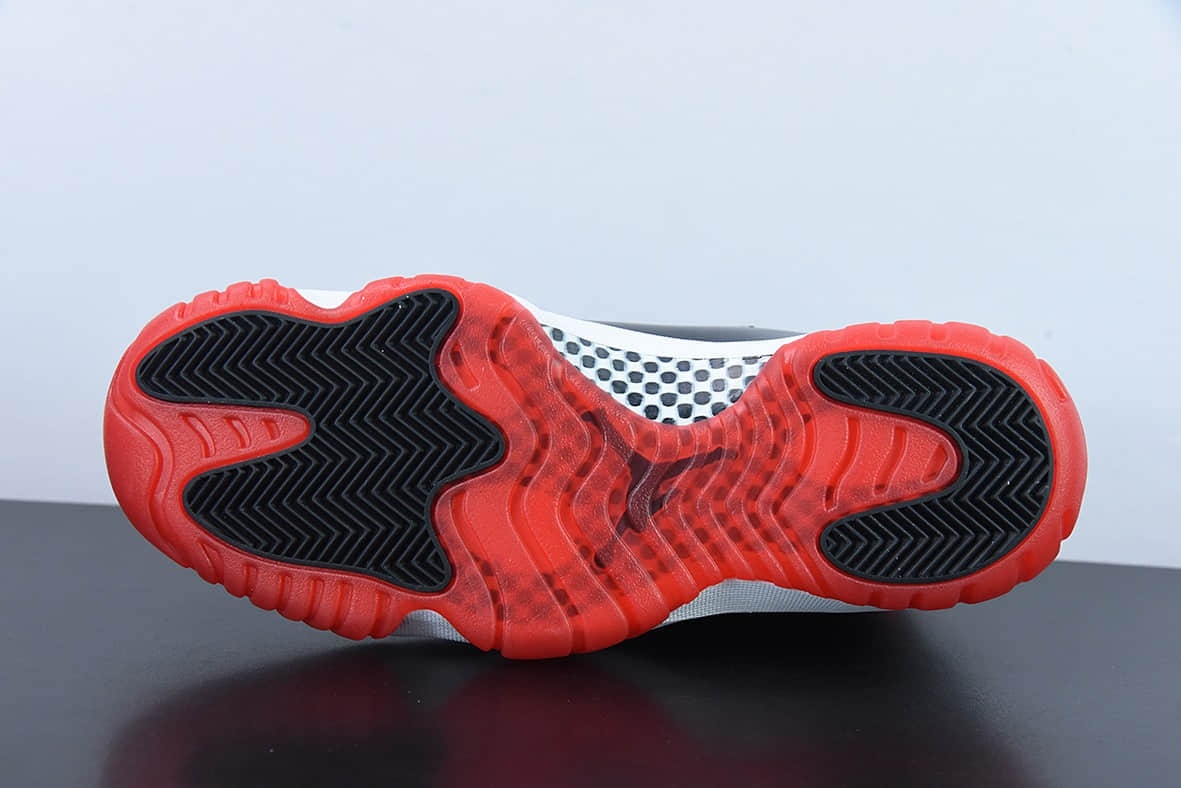乔丹Air Jordan 11 Bred AJ11黑红高帮篮球鞋纯原版本 货号：378037-061