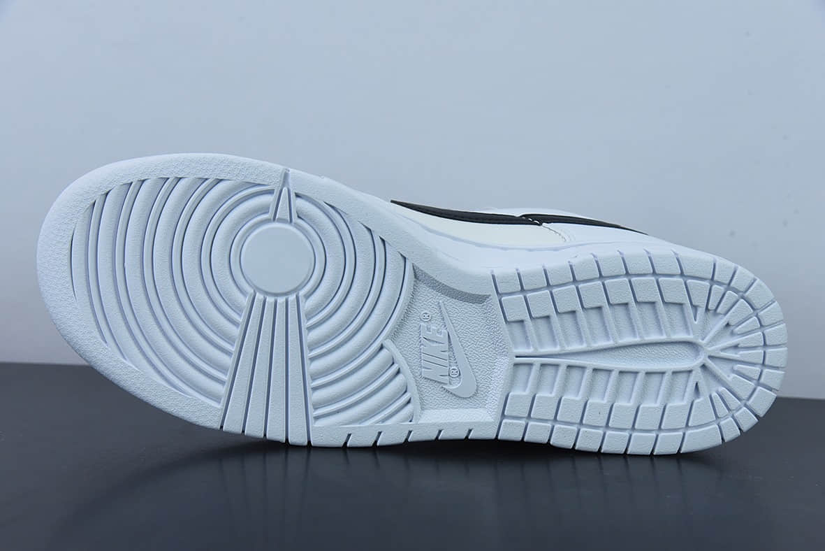 耐克Nike SB Dunk Low Dark Driftwood 白黑配色 SB低帮运动休闲板鞋纯原版本 货号：DJ6188-101
