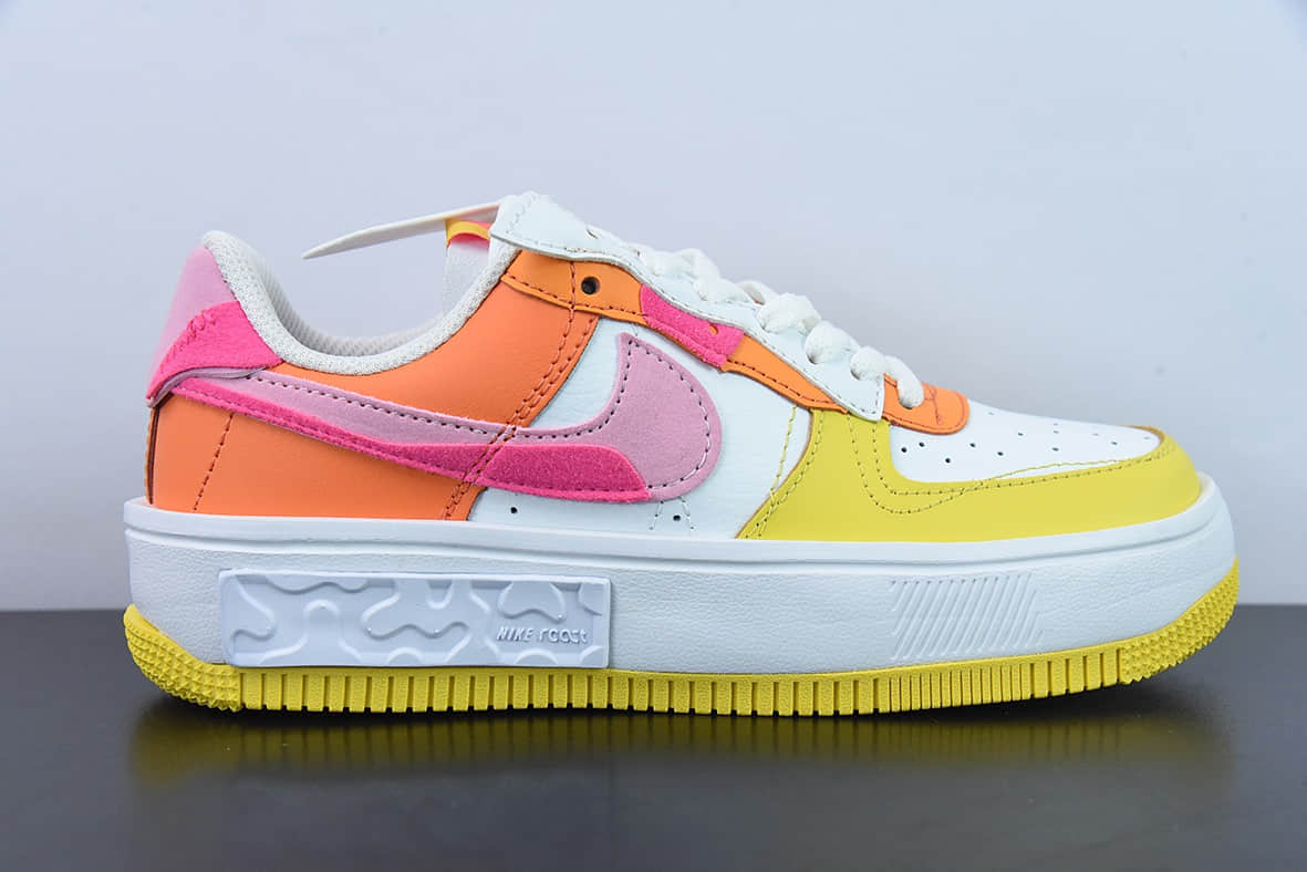 耐克Nike Wmns Air Force 1 FontankaWhite Iridescent空军丰塔卡系列白粉黄错位解构系列低帮休闲板鞋纯原版本 货号：Dx2675-100