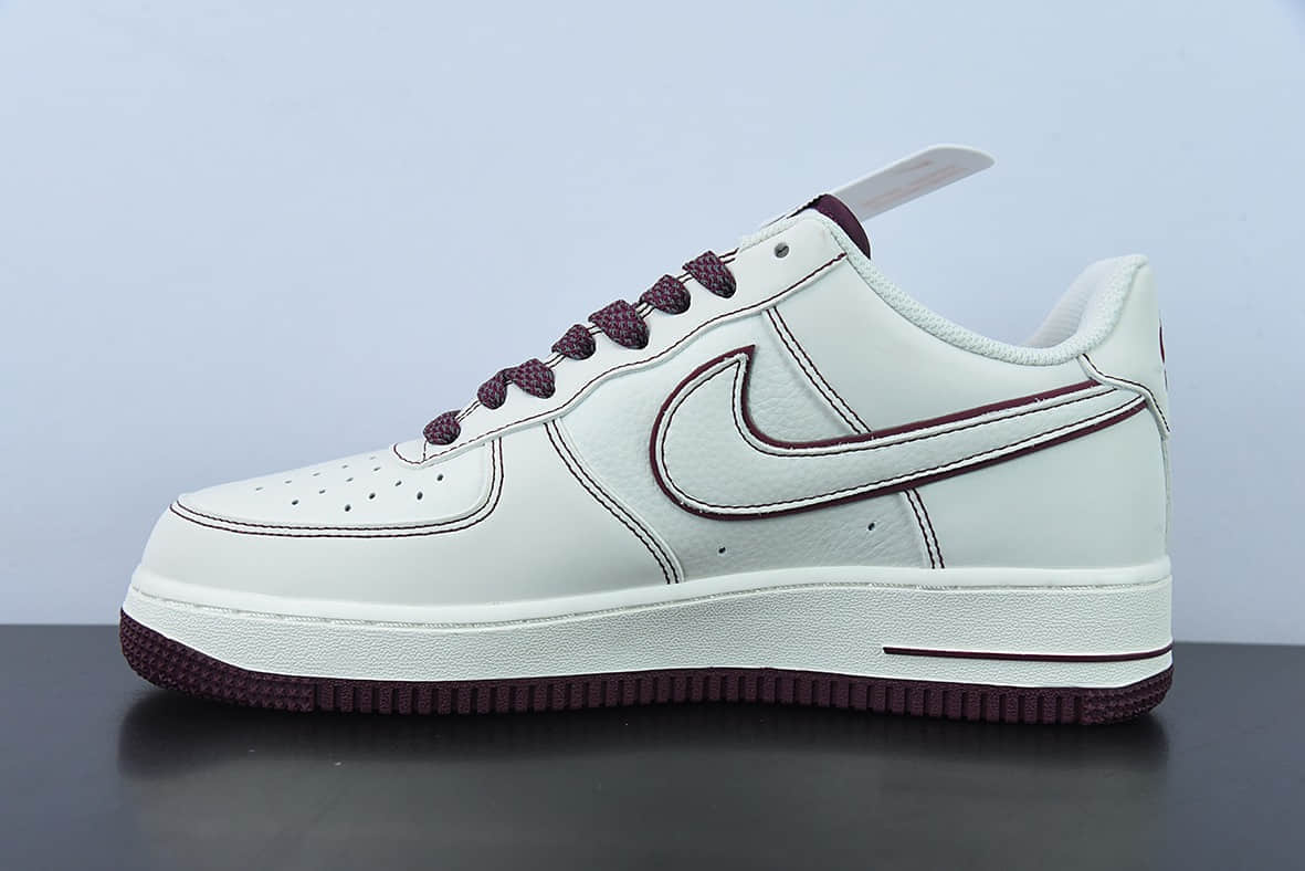 耐克Nike Undefeated x Nike Air Force 1 Low 酒红色空军一号低帮休闲板鞋纯原版本 货号：UN3699-022