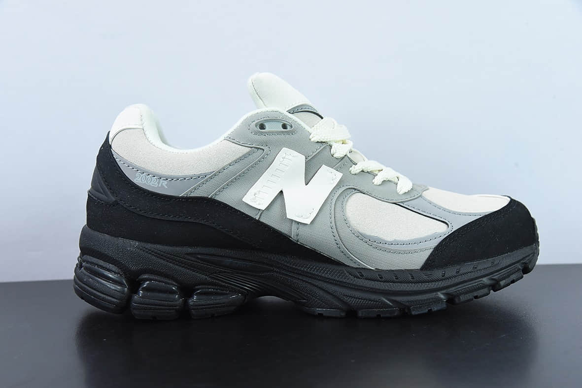 新百伦New Balance ML2002 系列黑白灰复古老爹风男女休闲鞋情侣百搭慢跑鞋纯原版本 货号：ML2002RBA