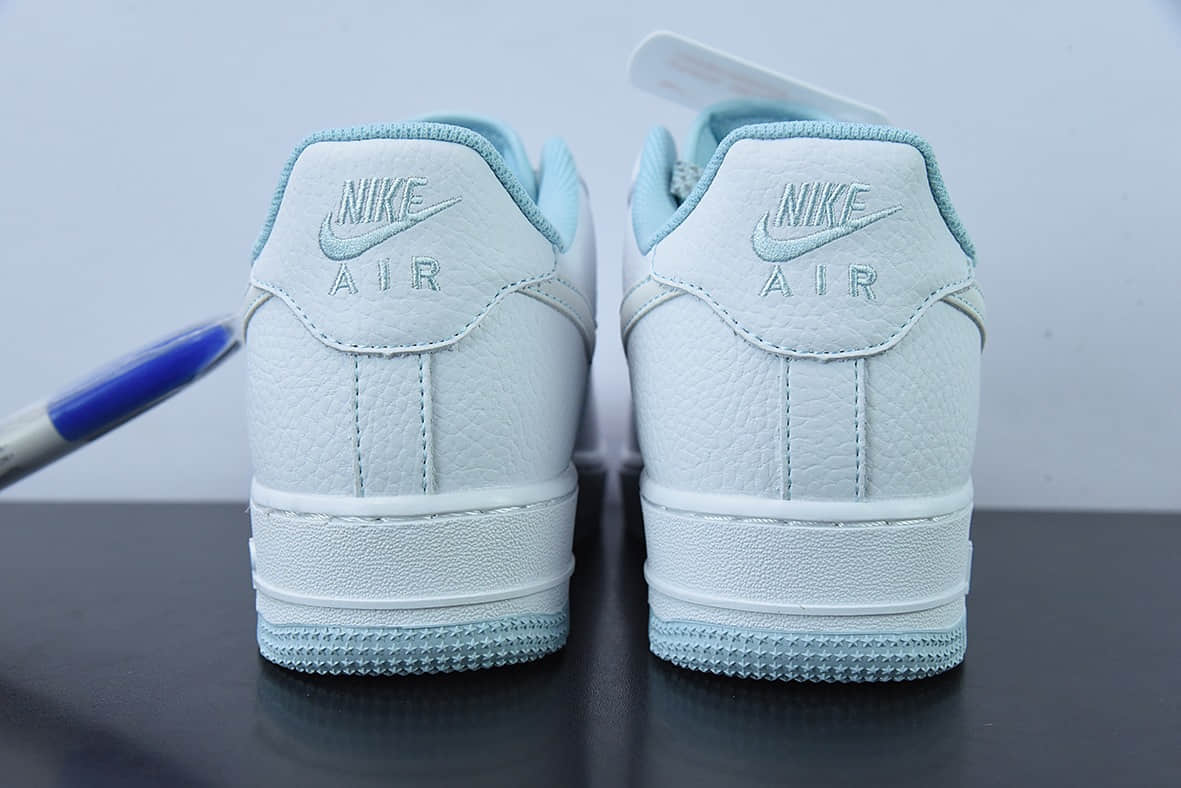 耐克Nike Air Force 1'07 Low 白天蓝配色空军一号马克线满天星低帮休闲板鞋纯原版本 货号：UO6369-568