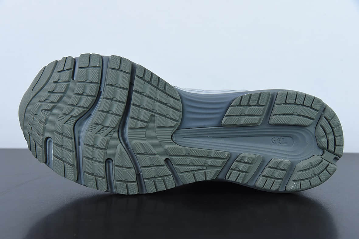 亚瑟士Asics Kiko Kostadinov x Asics Gel-Korika 亚瑟士联名款灰银潮流复古运动休闲跑步鞋纯原版本 货号： 1023A010-020