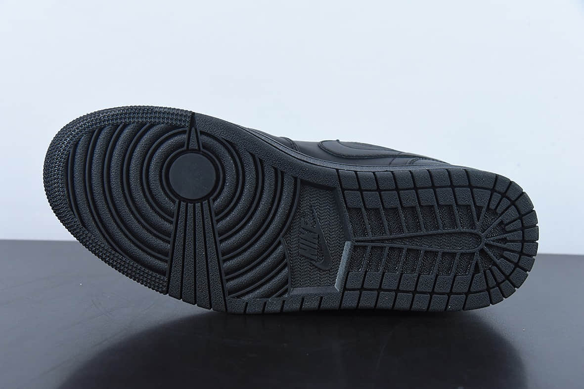 乔丹Air Jordan LowTriple Black AJ1乔丹一代纯黑武士低帮经典复古文化休闲运动篮球鞋纯原版本 货号：553558-093