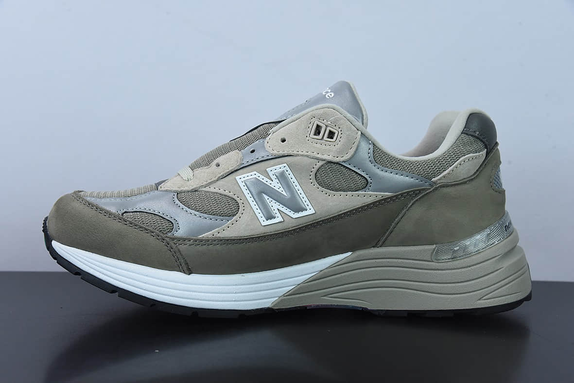 新百伦New Balance WTAPS x New Balance992新百伦NB992系列联名总统灰绿复古慢跑鞋纯原版本 货号：M992WT