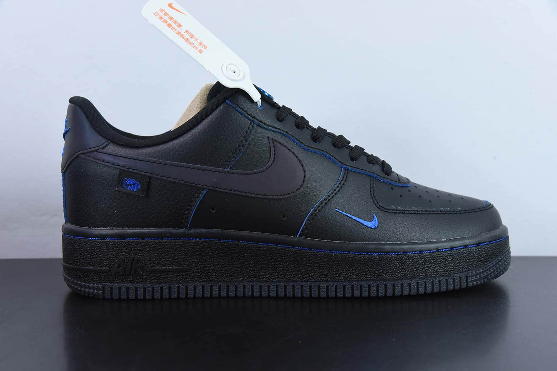 耐克Nike Air Force 1 '07 Low QSBlackBlue Mini Swoosh黑宝蓝反光小钩空军一号经典低帮板鞋纯原版本 货号：FB1840-100