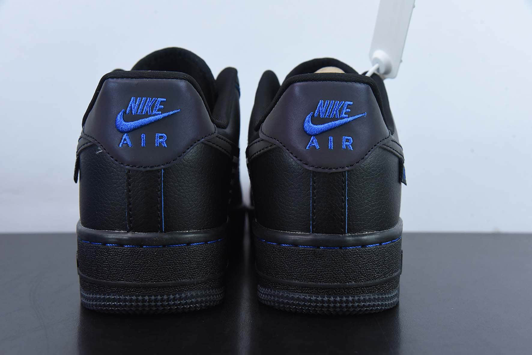 耐克Nike Air Force 1 '07 Low QSBlackBlue Mini Swoosh黑宝蓝反光小钩空军一号经典低帮板鞋纯原版本 货号：FB1840-100