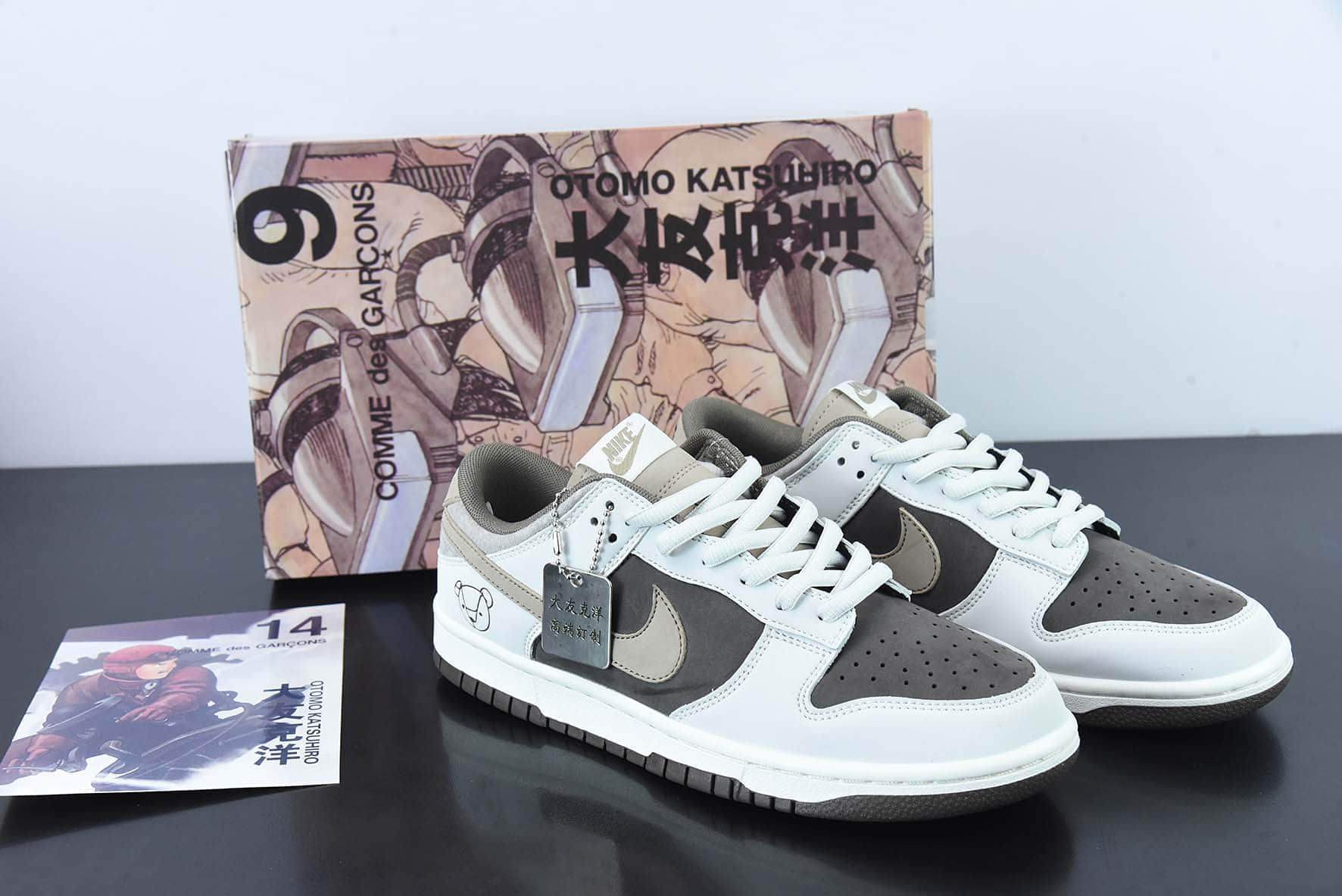 耐克Nike Otomo Katsuhiro x NK SB Dunk Low Steamboy OST 大友克洋联名款麂皮摩卡小熊低帮休闲滑板鞋纯原版本 货号：LF0039-031
