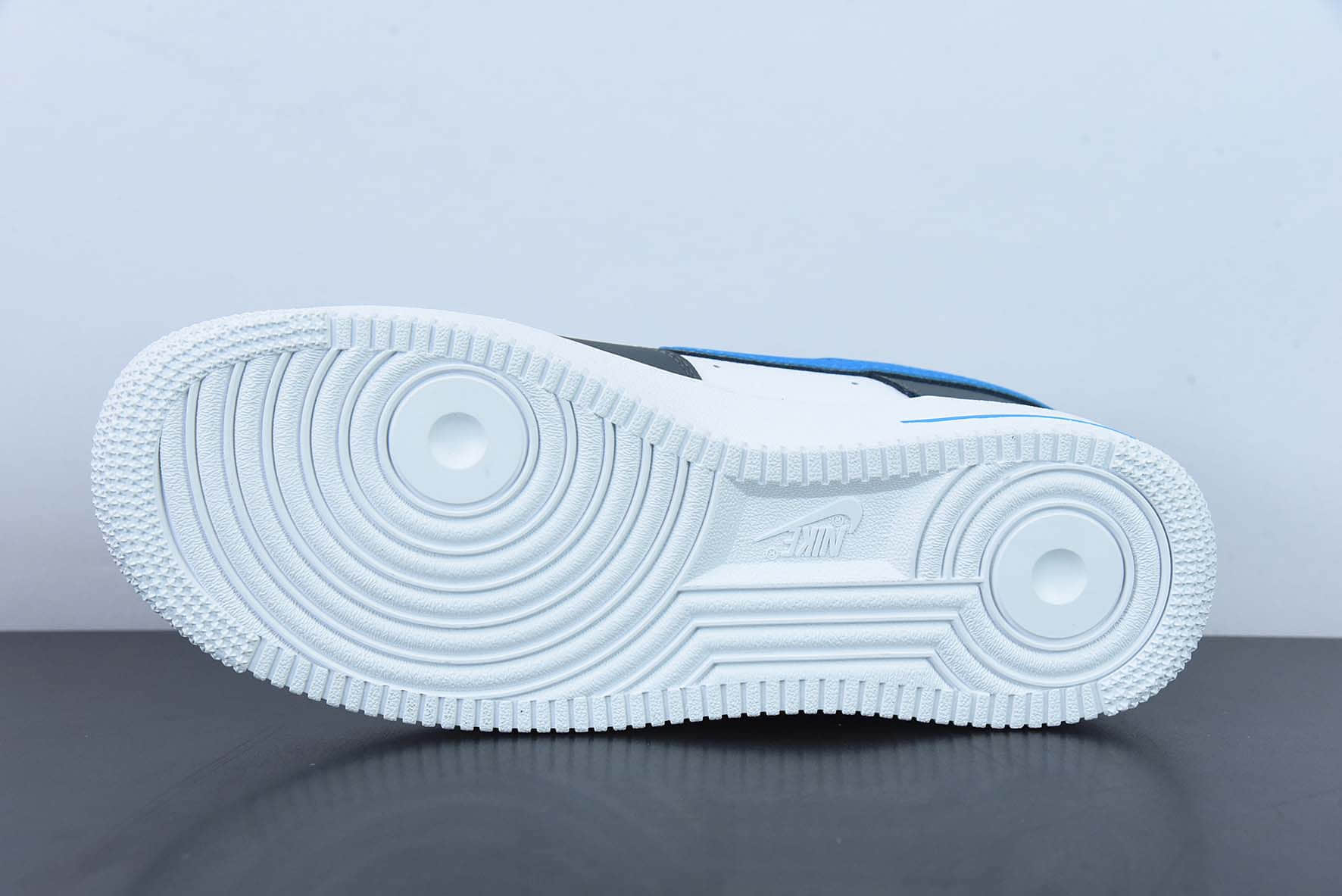 耐克Nike Air Force 1 米灰蓝空军一号低帮休闲运动板鞋纯原版本 货号： FB3360-100
