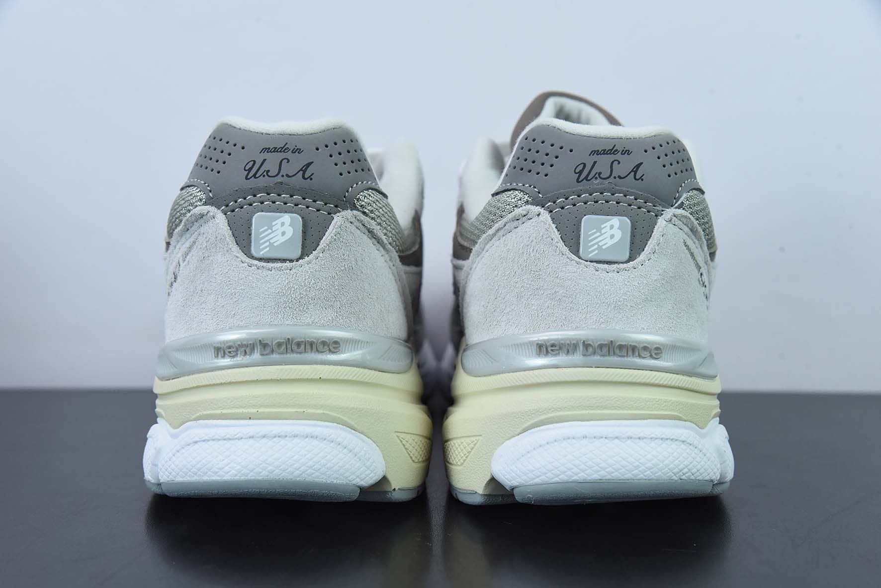 新百伦New Balance YCMC x New Balance Made in USA M990V3 三代系列联名浅灰色低帮美产血统经典复古休闲运动百搭老爹跑步鞋纯原版本 货号：M990SC3