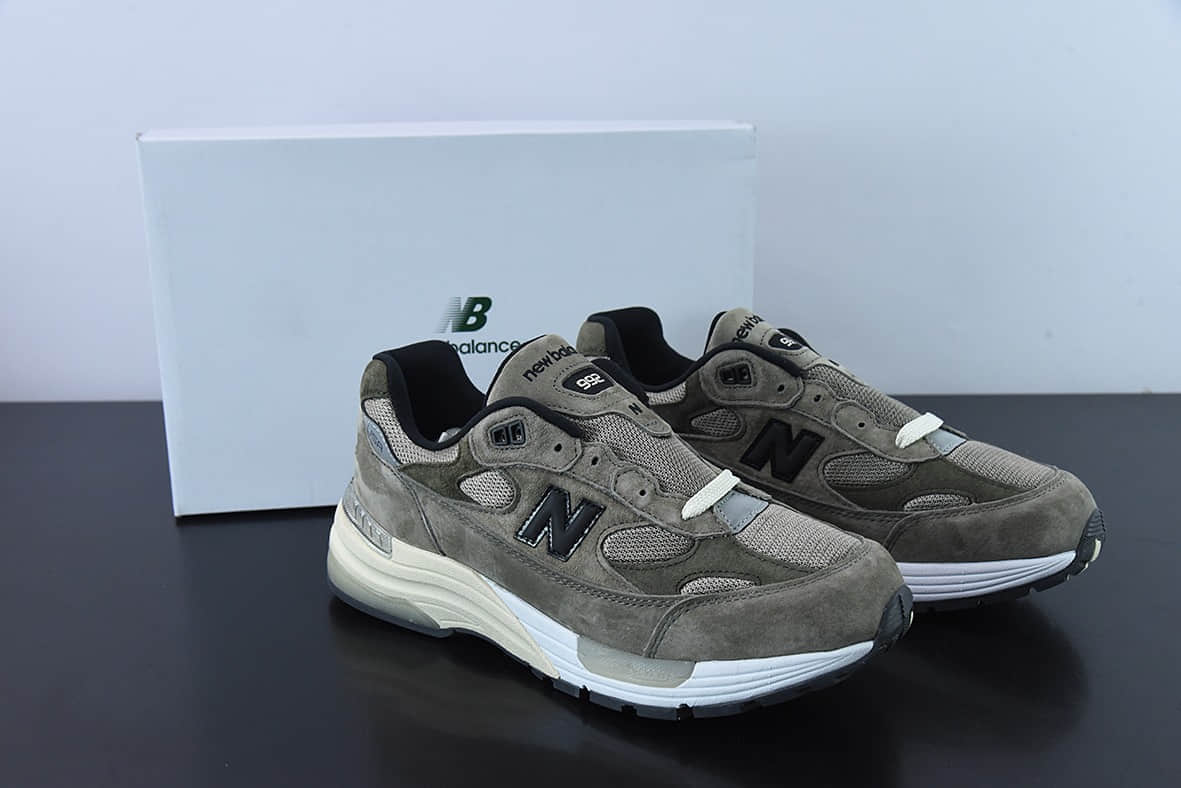 新百伦New Balance JJJJound x New Balance M992联名黑灰总统复古慢跑鞋纯原版本 货号：M992J2