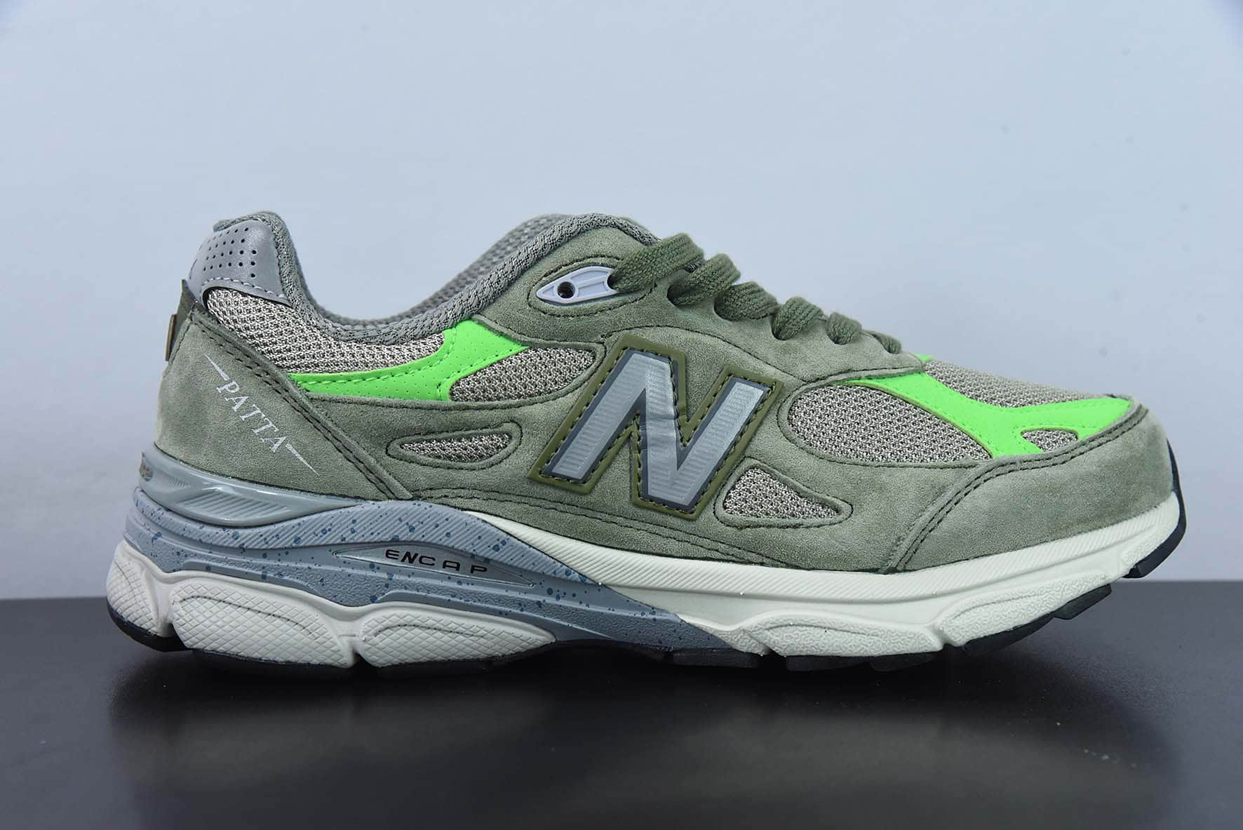 新百伦New Balance NB990系列浅橄榄绿高端美产复古休闲跑步鞋纯原版本 货号： M990PP3