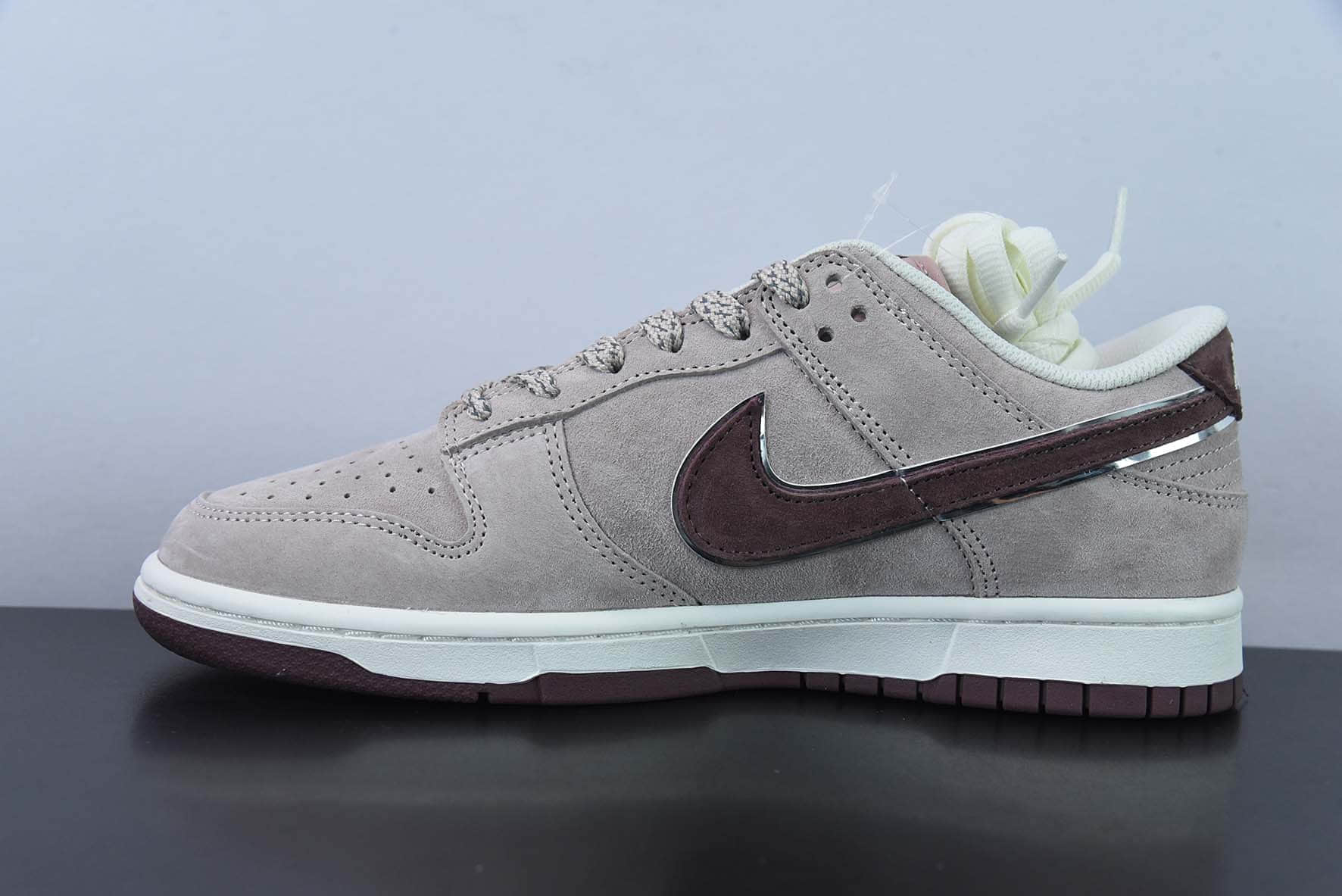 耐克Nike Otomo Katsuhiro x NK SB Dunk Low Steamboy OST 大友克洋联名麂皮紫棕SB低帮滑板鞋纯原版本 货号：ST1391-206