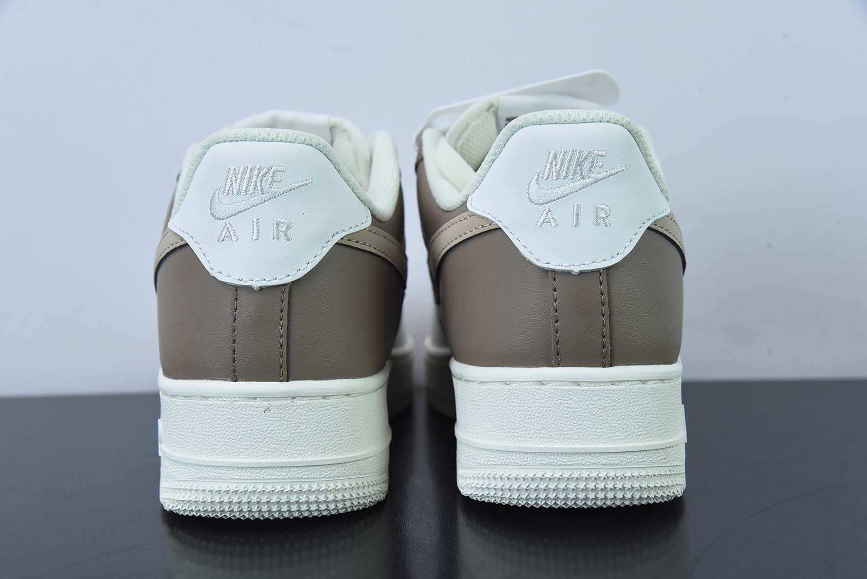 耐克Nike Air Force 1米白摩卡棕空军一号低帮运动休闲板鞋纯原版本 货号：DT0226-303