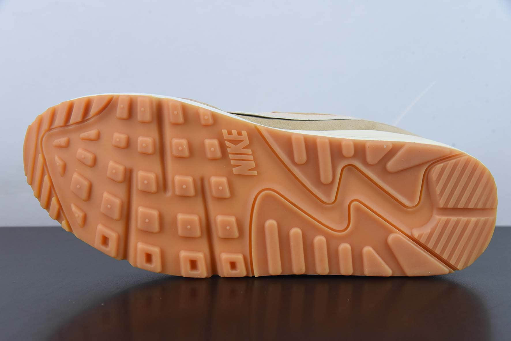 耐克Nike Air Max90 Futura MAX90马卡龙蜜桃粉气垫跑鞋纯原版本 货号：DM9922-100