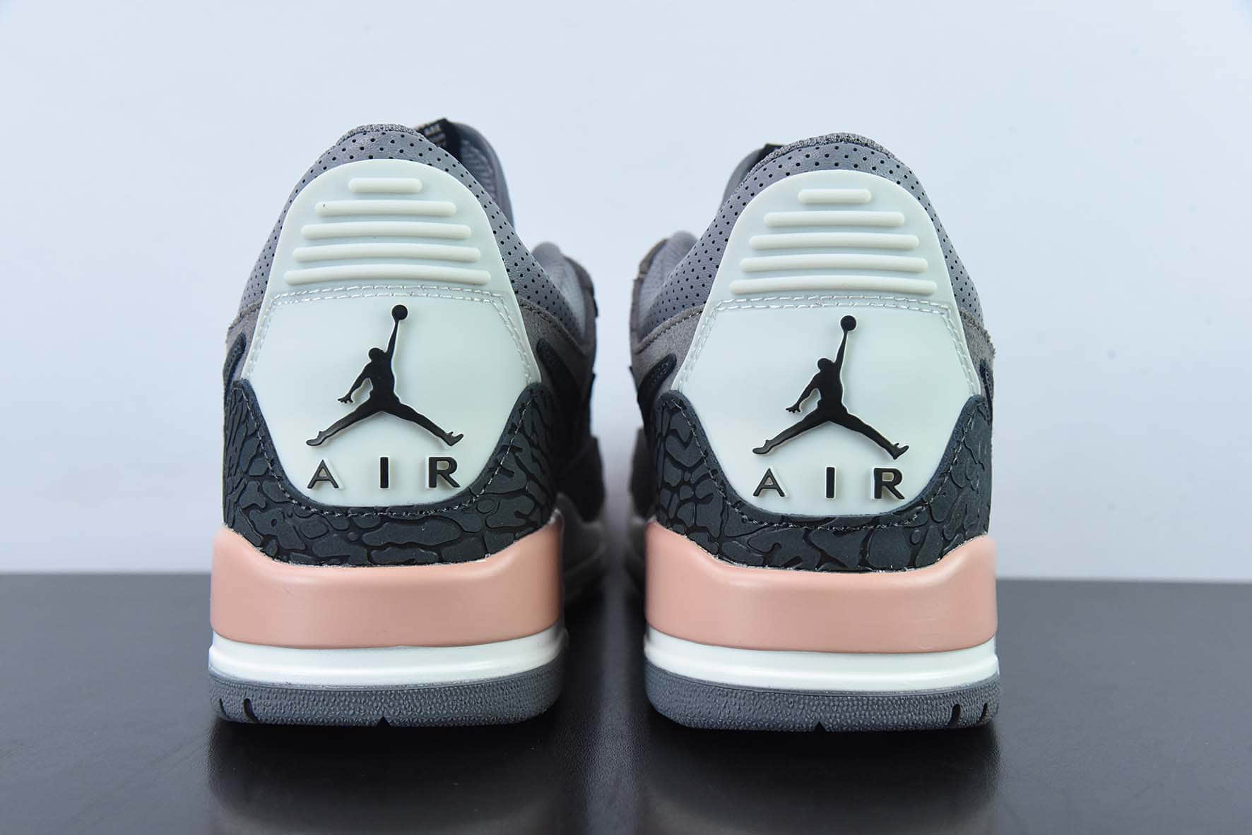 乔丹Air Jordan Legacy 312 LowGunsmoke“AJ312灰粉麂皮低帮篮球鞋纯原版本 货号：CD7069-002