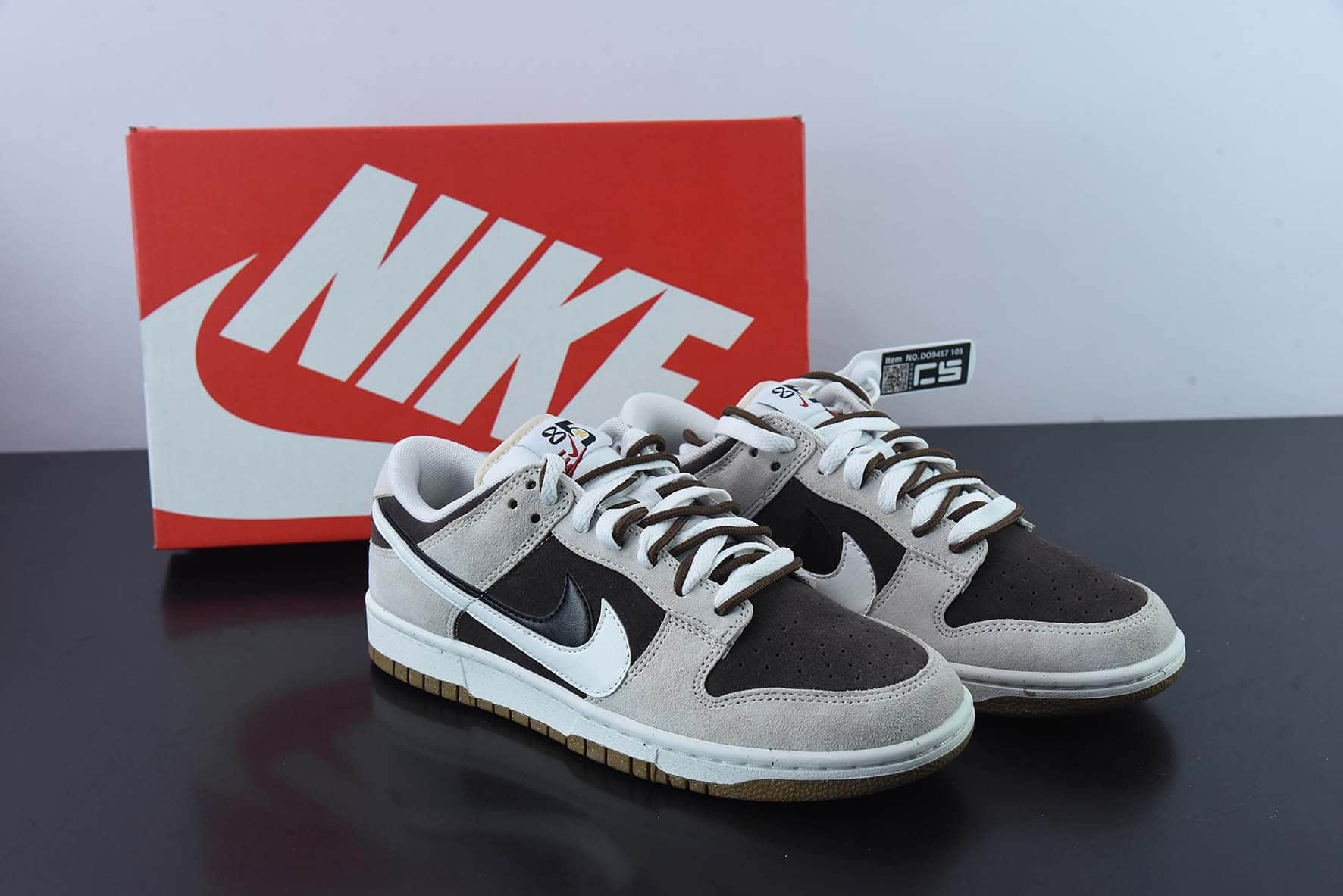 耐克Nike Frame Skate x Nike SB Dunk Low “Habibi” 白黑双勾扣篮系列复古低帮休闲运动滑板板鞋纯原版本 货号：DD9457-105