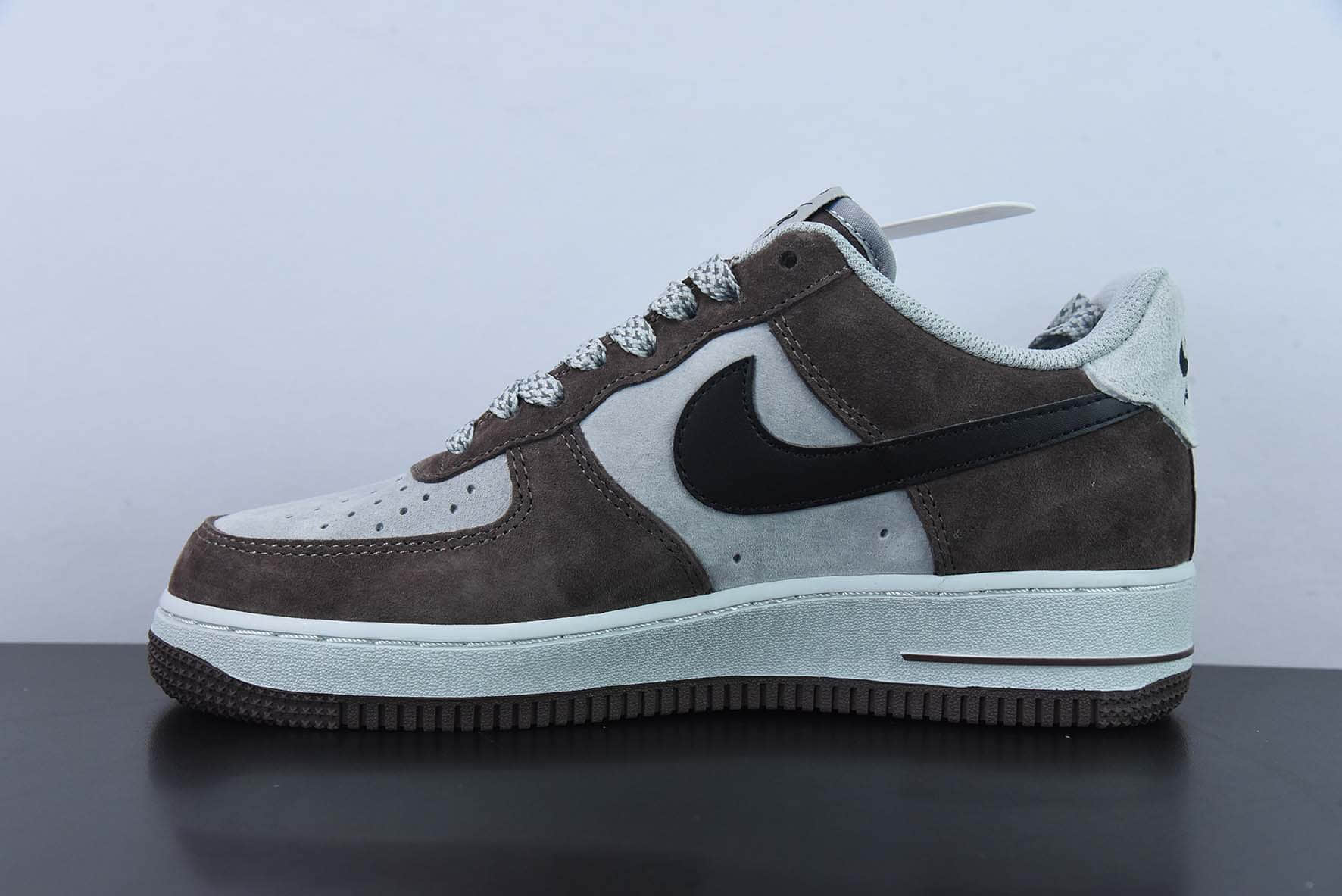 耐克Nike AKIRA×Nike Air Force 1 Low ’07 摩卡黑满天星空军一号低帮休闲板鞋纯原版本 货号：DC3366-323