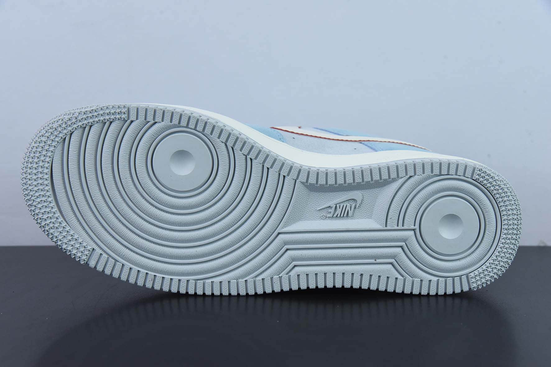 耐克Nike Air Force 1'07 Low 酒红灰蓝空军一号低帮休闲板鞋纯原版本 货号：LZ6699-521