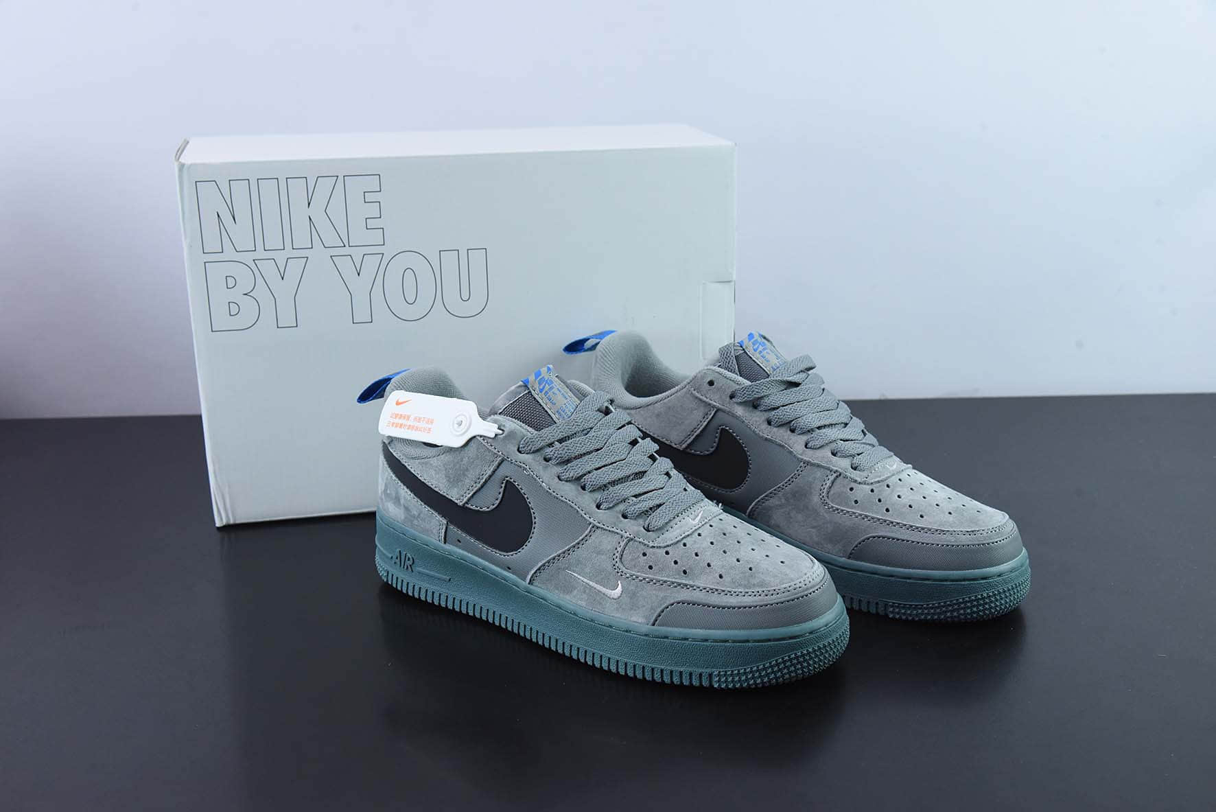 耐克Nike Air Force 1 AF1灰黑刺绣解构空军一号低帮休闲板鞋纯原版本 货号：DD6709-002