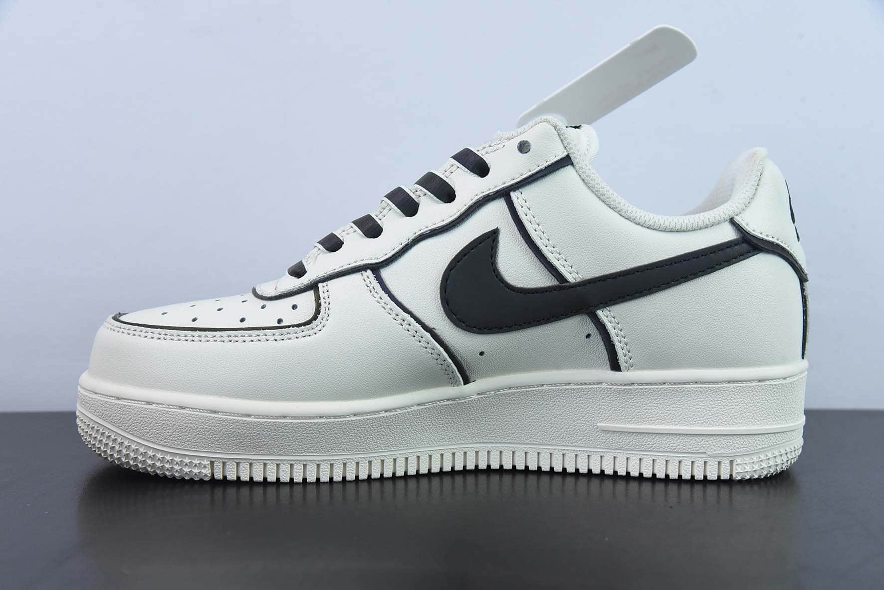 耐克Nike Air Force 1 '07 Low 米黑炫彩“夜魔侠”空军一号低帮运动休闲板鞋纯原版本 货号：BQ0086-365