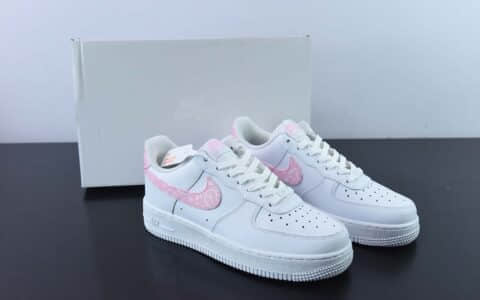 耐克Nike Air Force 1'07 Low 白粉腰果花空军一号低帮休闲运动板鞋纯原版本 货号：DJ9942-106