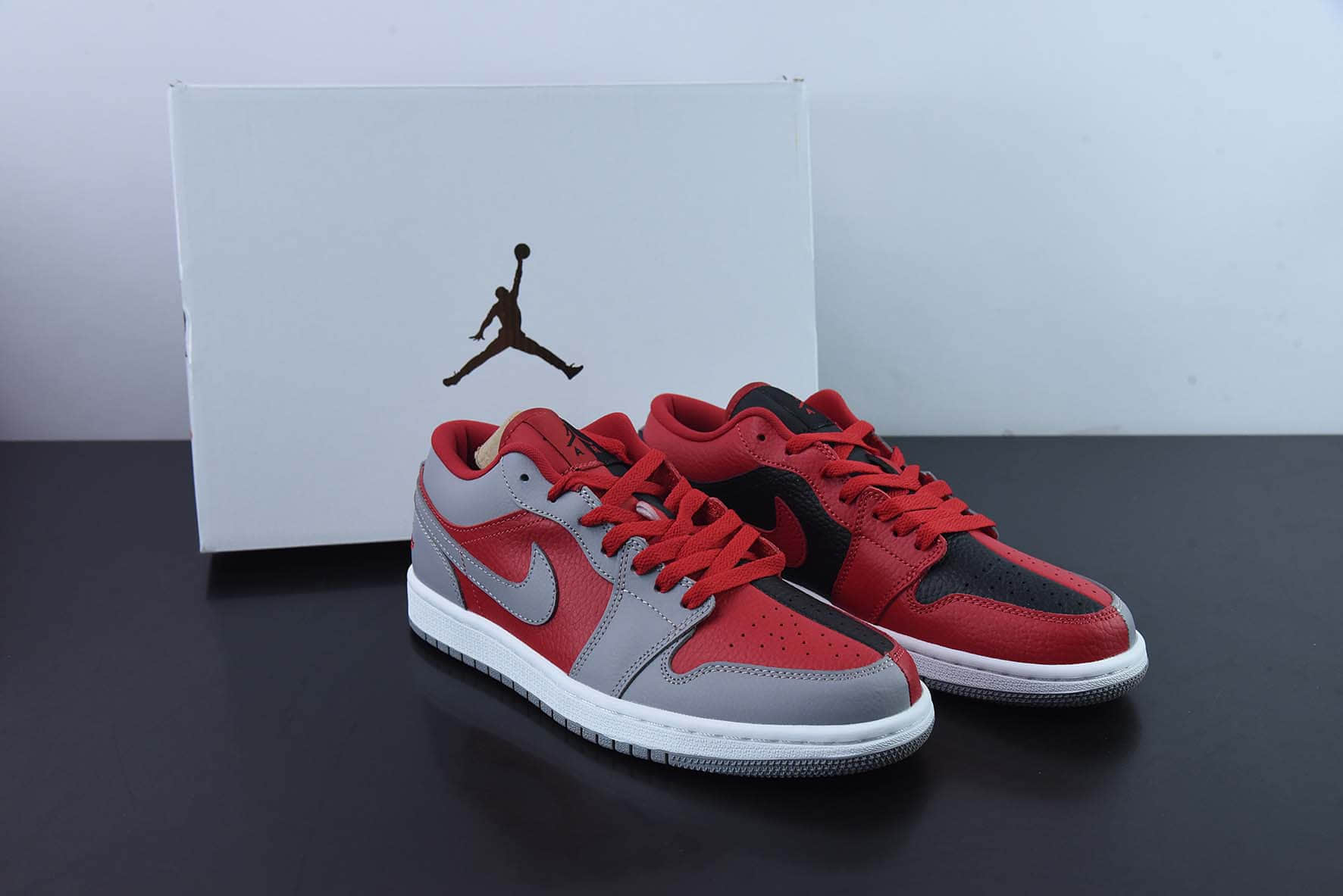 乔丹Air Jordan AJ1 Low红灰阴阳低帮文化篮球鞋纯原版本 货号：DR0502-600