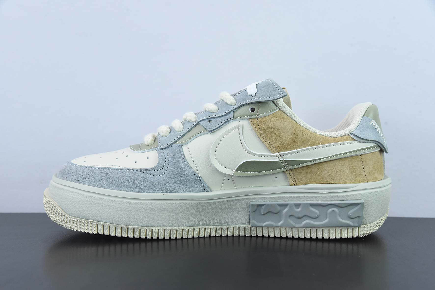 耐克Nike Air Force 1 AF1 白灰棕解构空军丰塔卡系列低帮休闲板鞋纯原版本 货号：CW6688-802