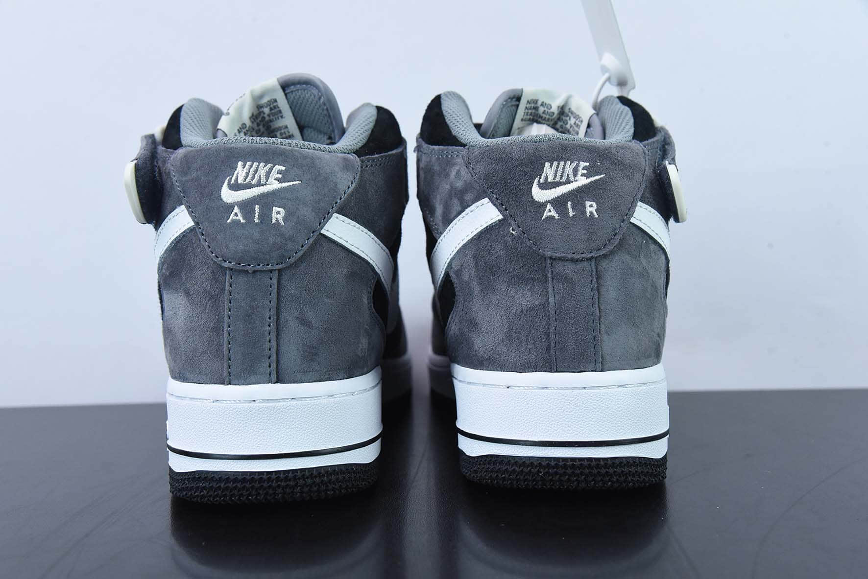 耐克Nike Air Force 1 MID ’07 麂皮暗黑灰配色空军一号中帮休闲板鞋纯原版本 货号：QT3369-996