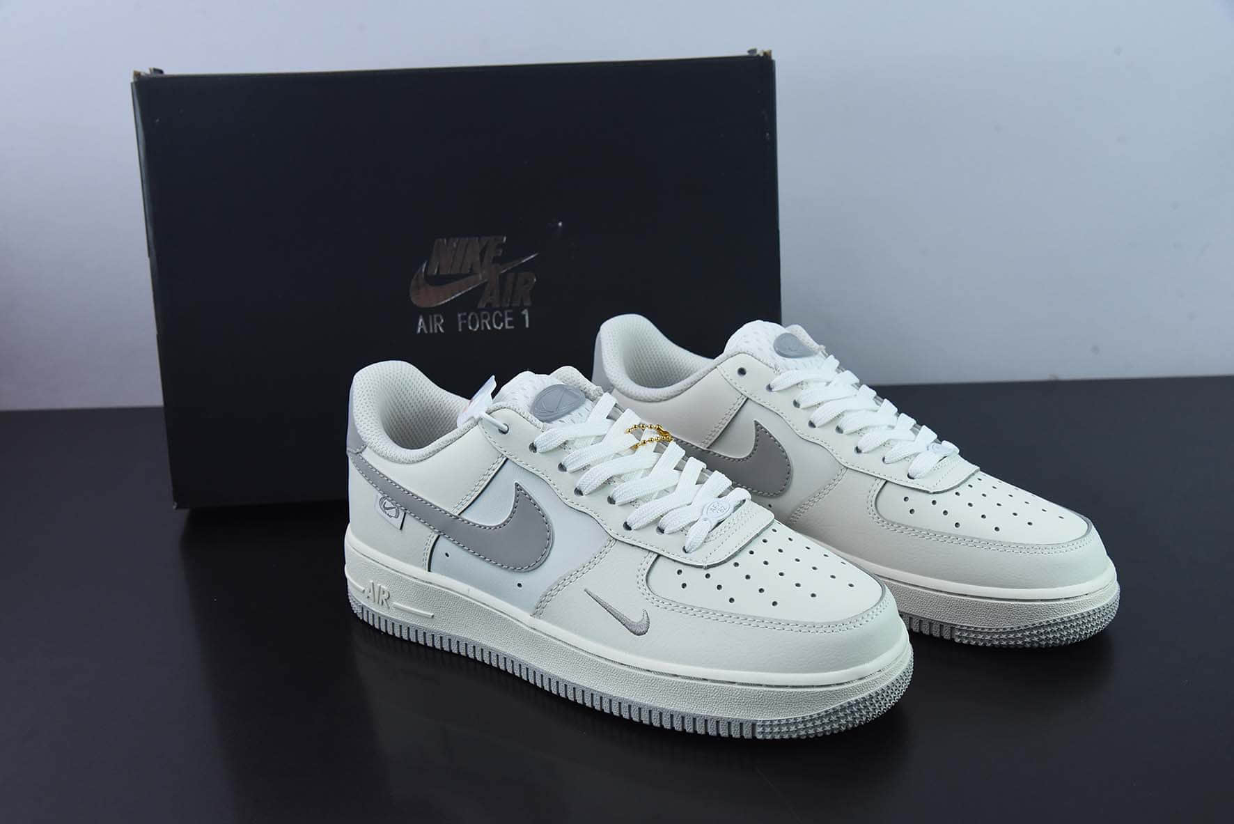 耐克Nike Air Force 1'07 Low “Silver snow” “银雪灰”空军一号低帮休闲板鞋纯原版本 货号：FB1839-333