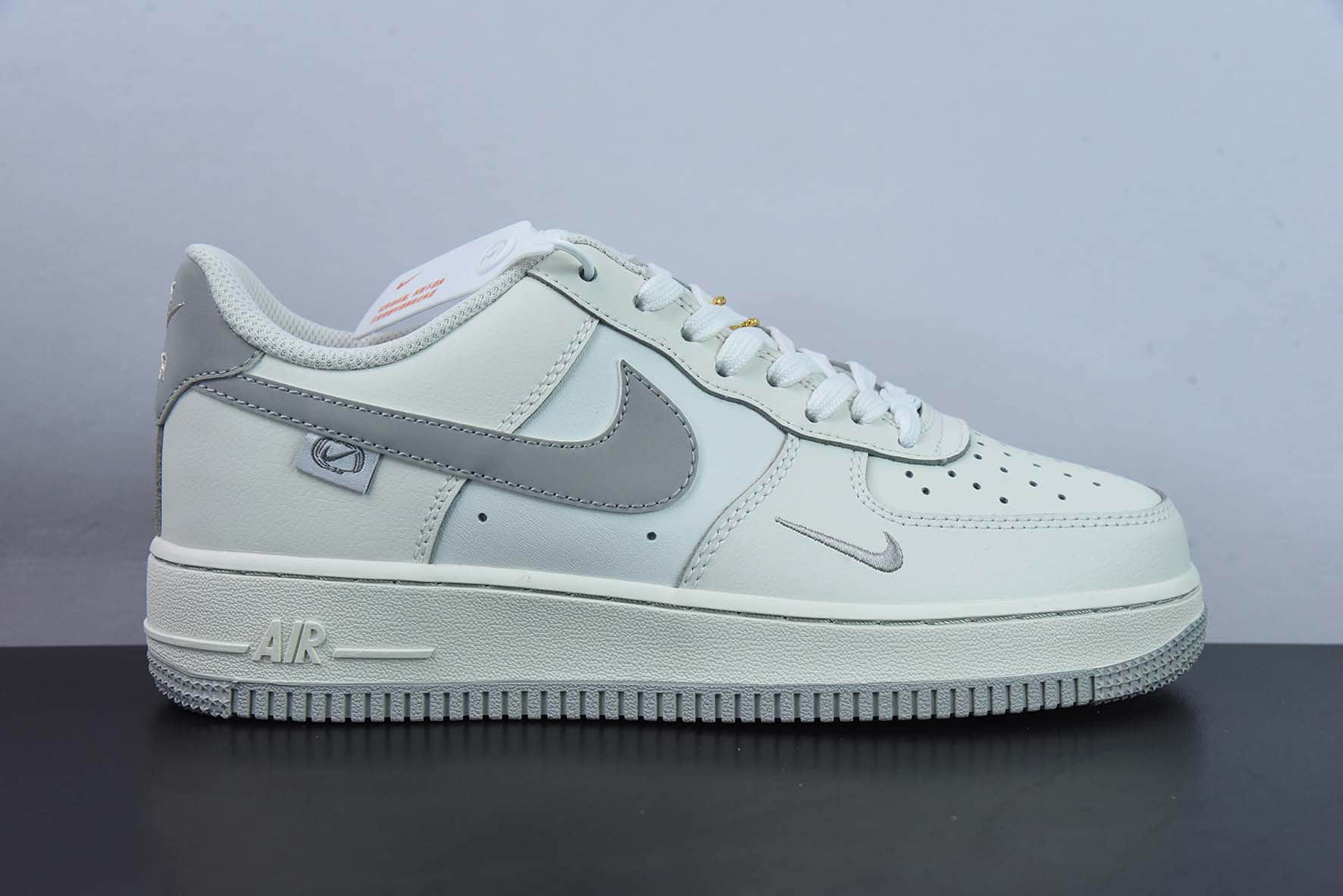 耐克Nike Air Force 1'07 Low “Silver snow” “银雪灰”空军一号低帮休闲板鞋纯原版本 货号：FB1839-333