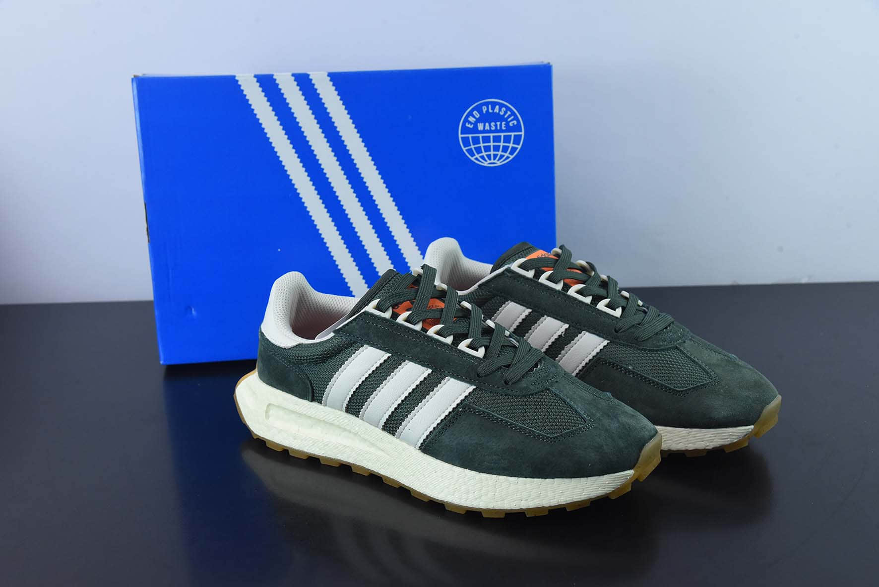 阿迪达斯 Adidas Retropy E5 白绿爆米花中底复古运动休闲跑步鞋纯原版本 货号：HP7849