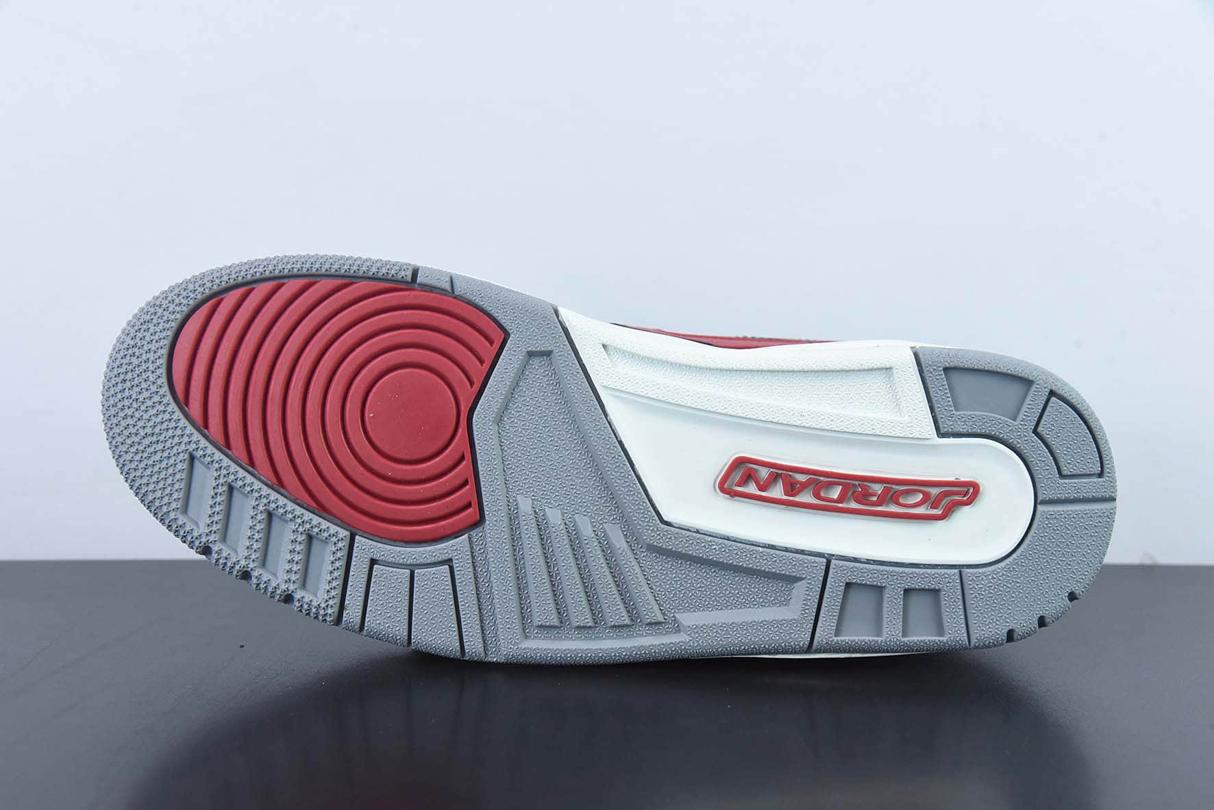 乔丹Air Jordan Legacy AJ312 Low 爆裂黑红低帮魔术贴三合一板鞋纯原版本 货号：CD7069-006