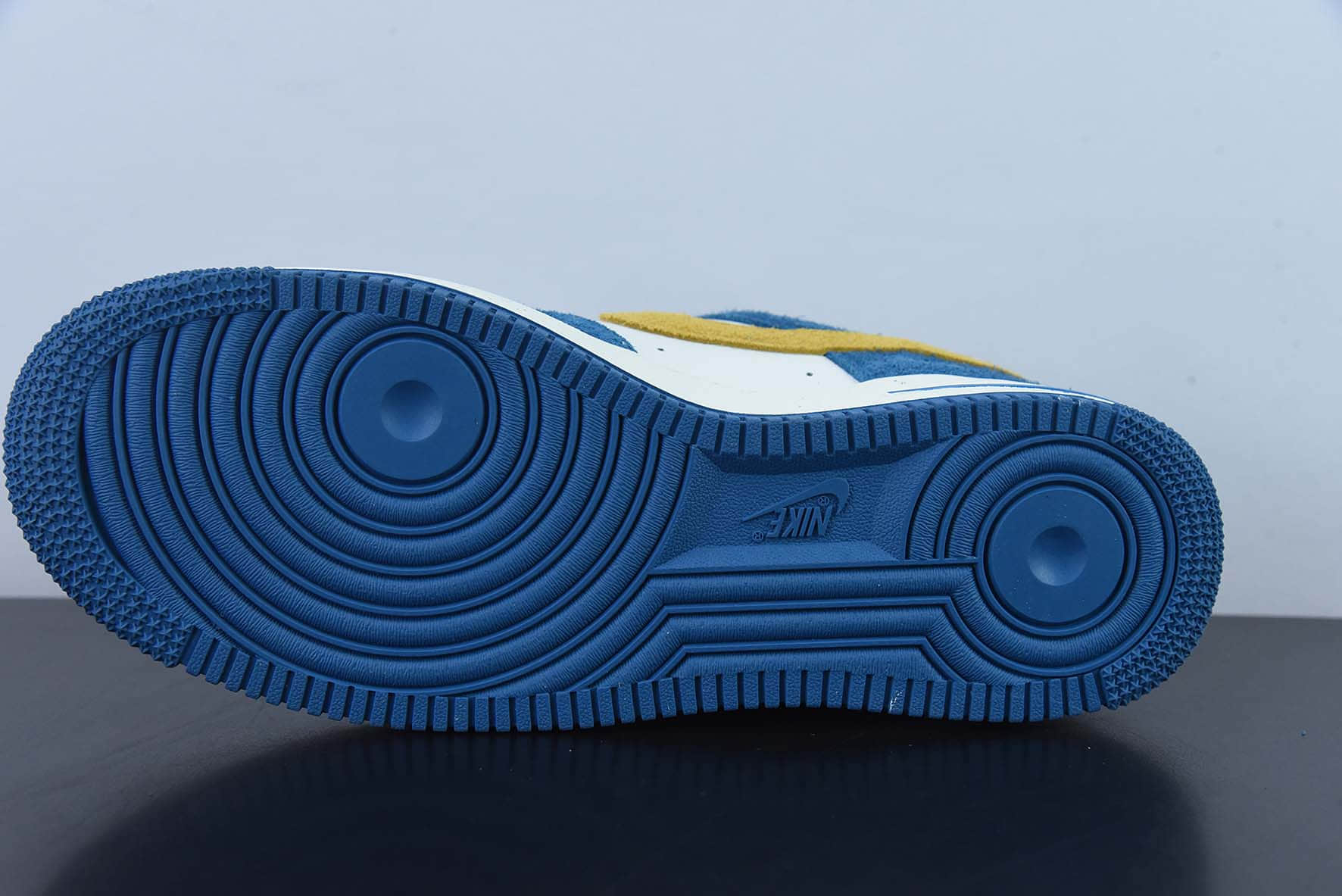 耐克Nike Air Force 1 Low 07 麂皮蓝黄空军一号低帮休闲板鞋纯原版本 货号：BQ8988-103