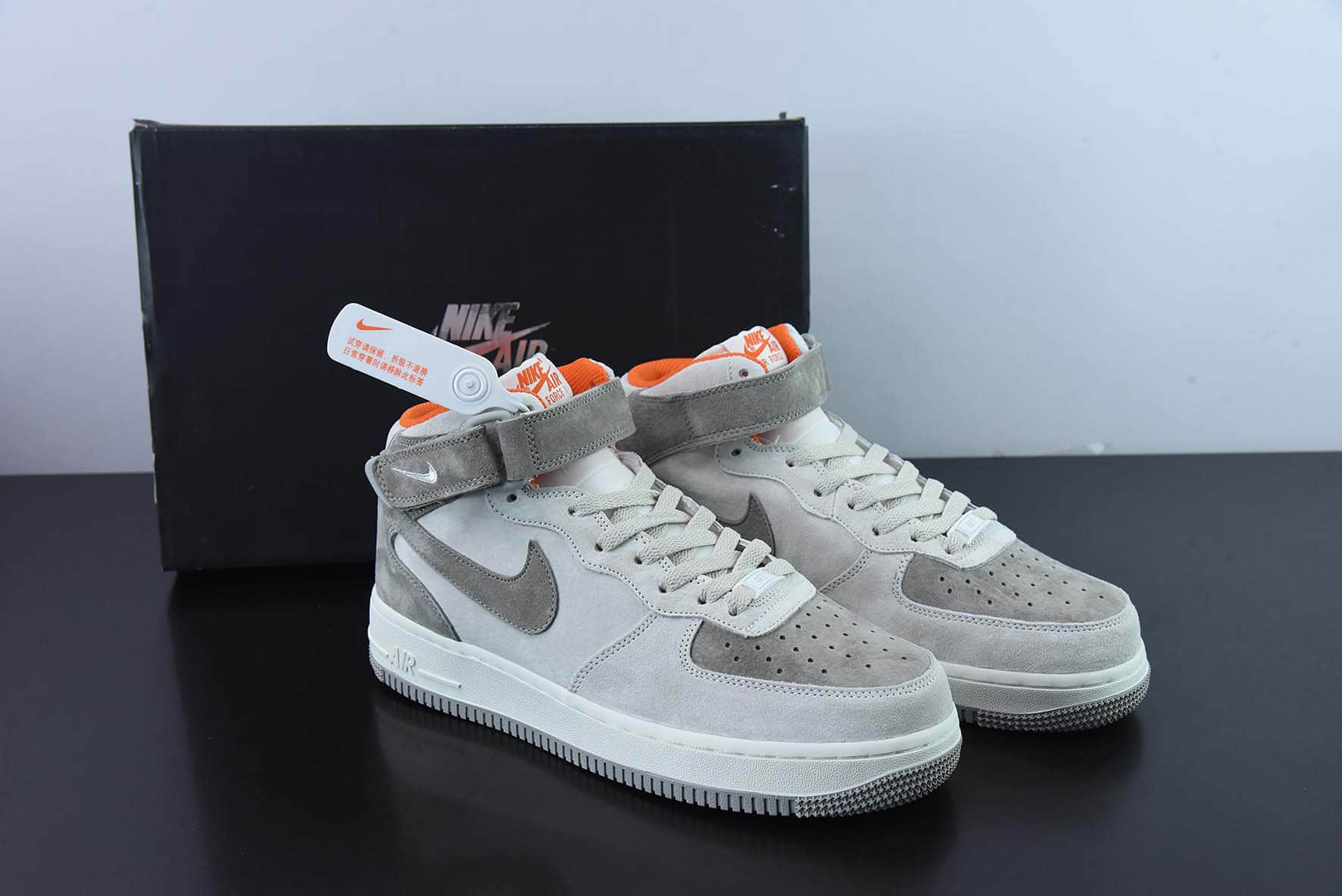 耐克Nike Air Force 1 'Mid 07 灰橙麂皮空军一号中帮休闲板鞋纯原版本 货号：CQ5059-105