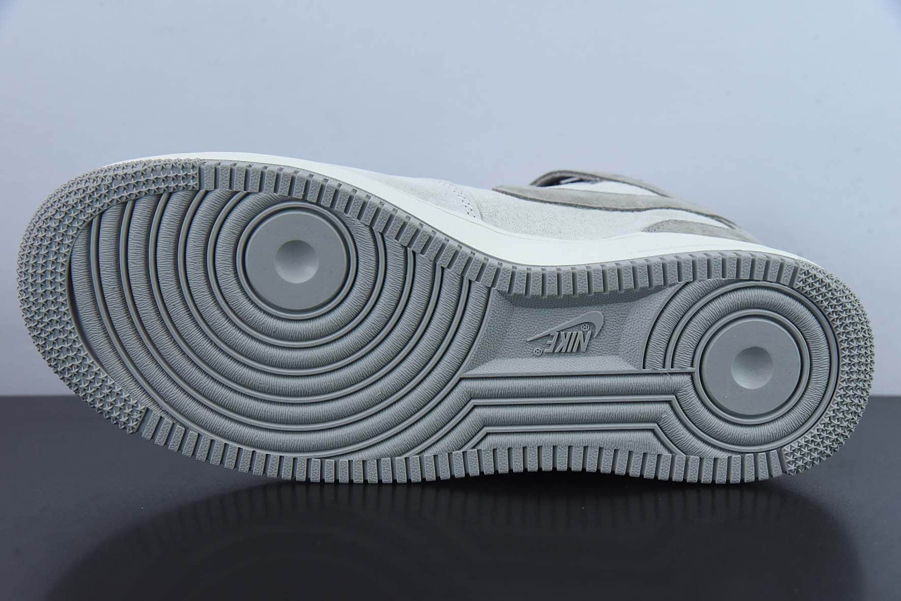 耐克Nike Air Force 1 'Mid 07 灰橙麂皮空军一号中帮休闲板鞋纯原版本 货号：CQ5059-105