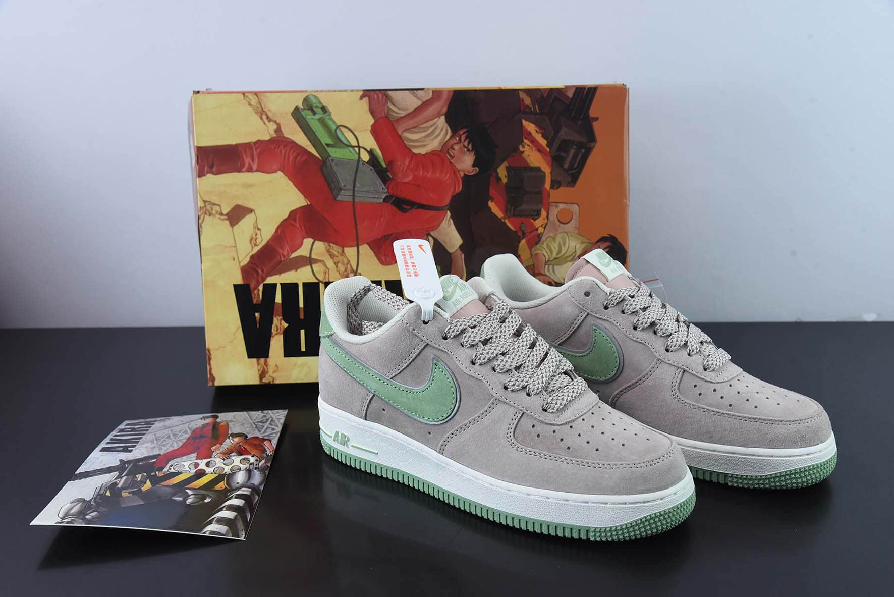 耐克Nike Otomo Katsuhiro x Air Force 1’07 LV8 LowAKIRA大友克洋联名麂皮浅灰抹茶绿空军一号低帮休闲板鞋纯原版本 货号：DD9969-065