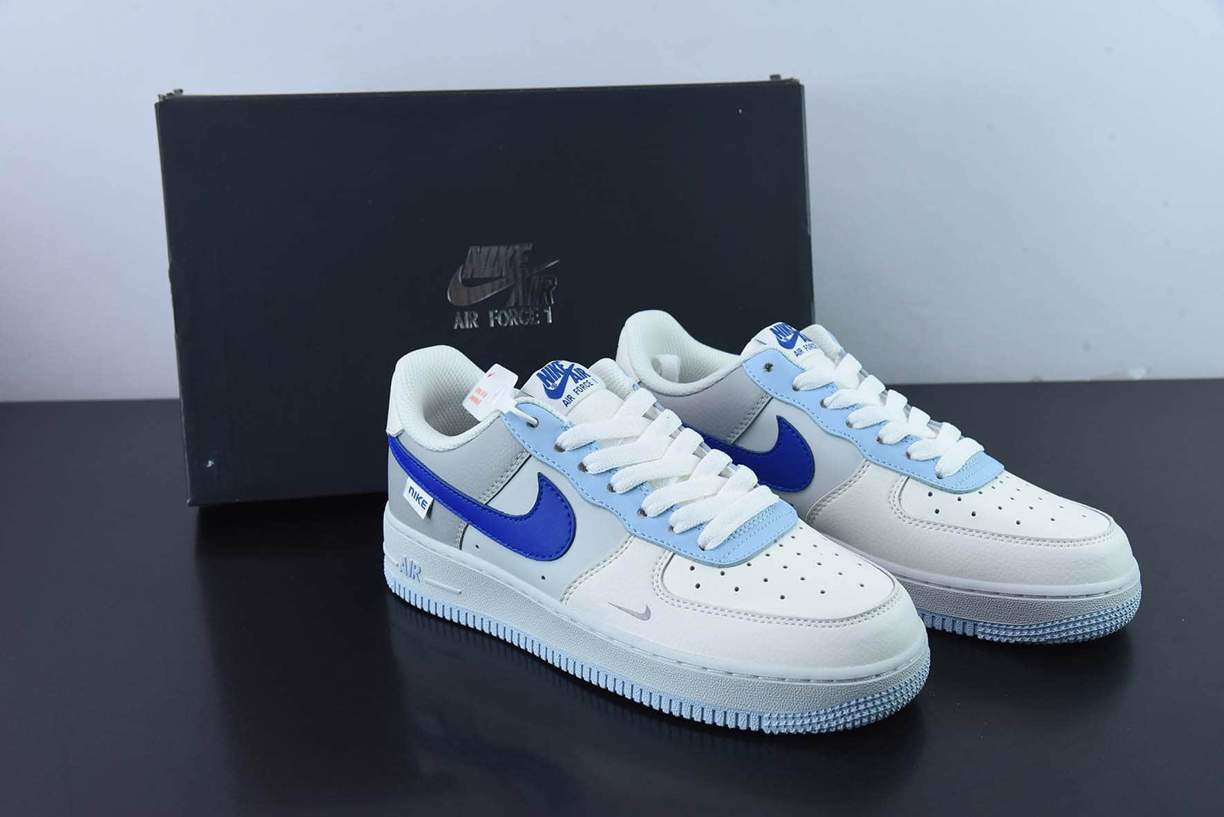 耐克Nike Air Force 1'07 Lowlvory Hyper Royal皮革米白蓝空军一号低帮休闲板鞋纯原版本 货号：FB1844-222