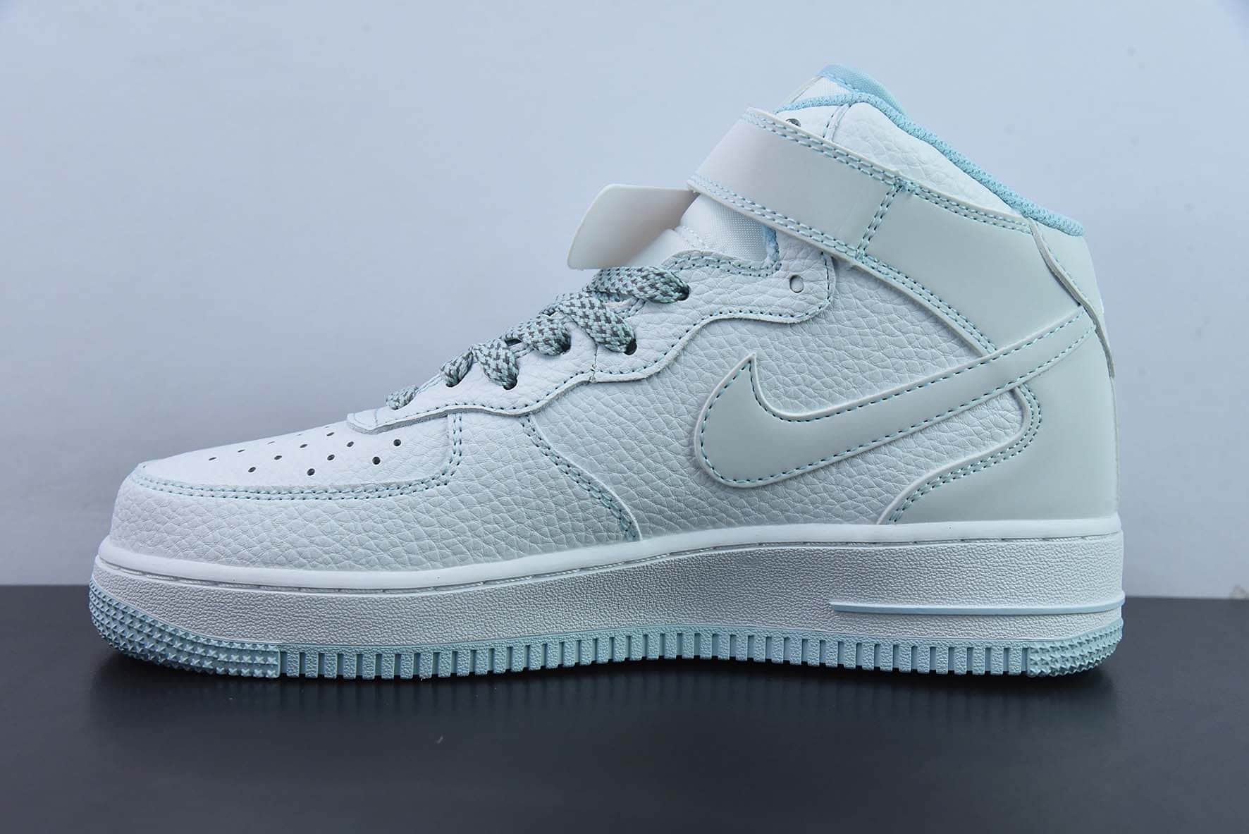 耐克Nike Air Force 1 Mid 马克线满天星冰蓝配色空军一号中帮休闲板鞋纯原版本 货号：MK0619-255