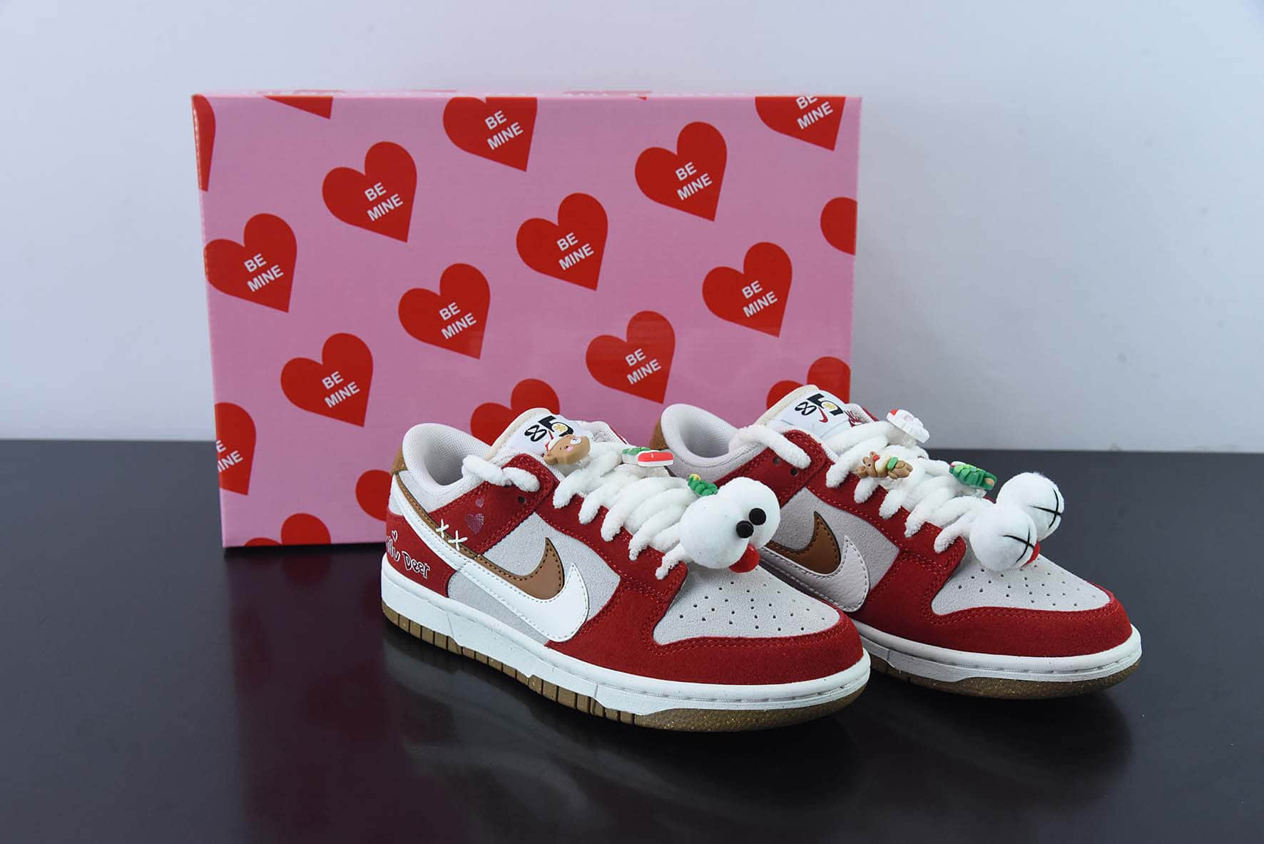 耐克Nike Dunk Low SE 85 白棕双钩圣诞节主题经典复古休闲板鞋纯原版本 货号： DO9457-112