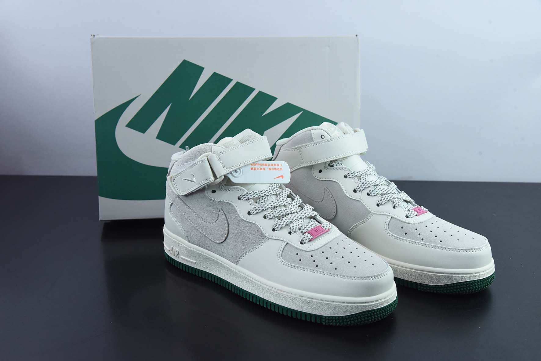 耐克Nike Air Force 1 Mid ’07 寿桃满天星配色空军一号中帮休闲板鞋纯原版本 货号：GY3368-308