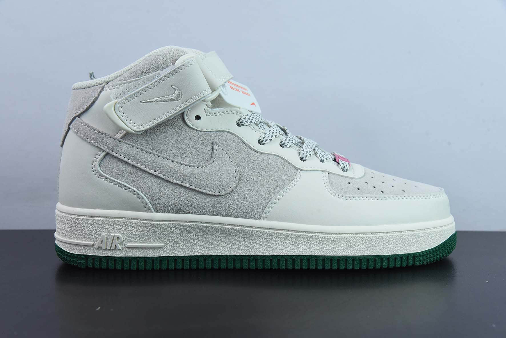 耐克Nike Air Force 1 Mid ’07 寿桃满天星配色空军一号中帮休闲板鞋纯原版本 货号：GY3368-308