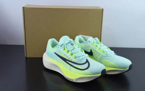 耐克Nike Zoom Fly 5白绿黑超轻女子跑步鞋纯原版本 货号：DM8968-300